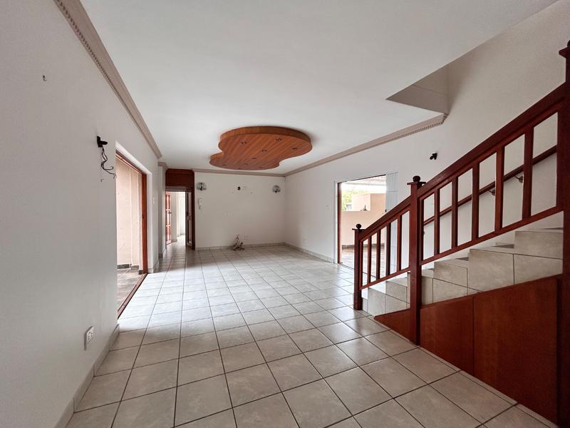 5 Bedroom Property for Sale in Birdwood Estate North West
